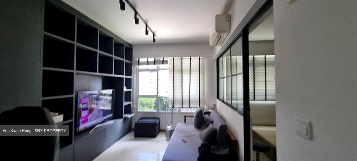 Blk 450D West Terra @ Bukit Batok (Bukit Batok), HDB 2 Rooms #597733721